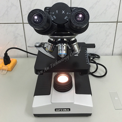 G302 顯微鏡