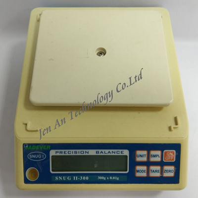 SNUG II - 300 電子磅秤